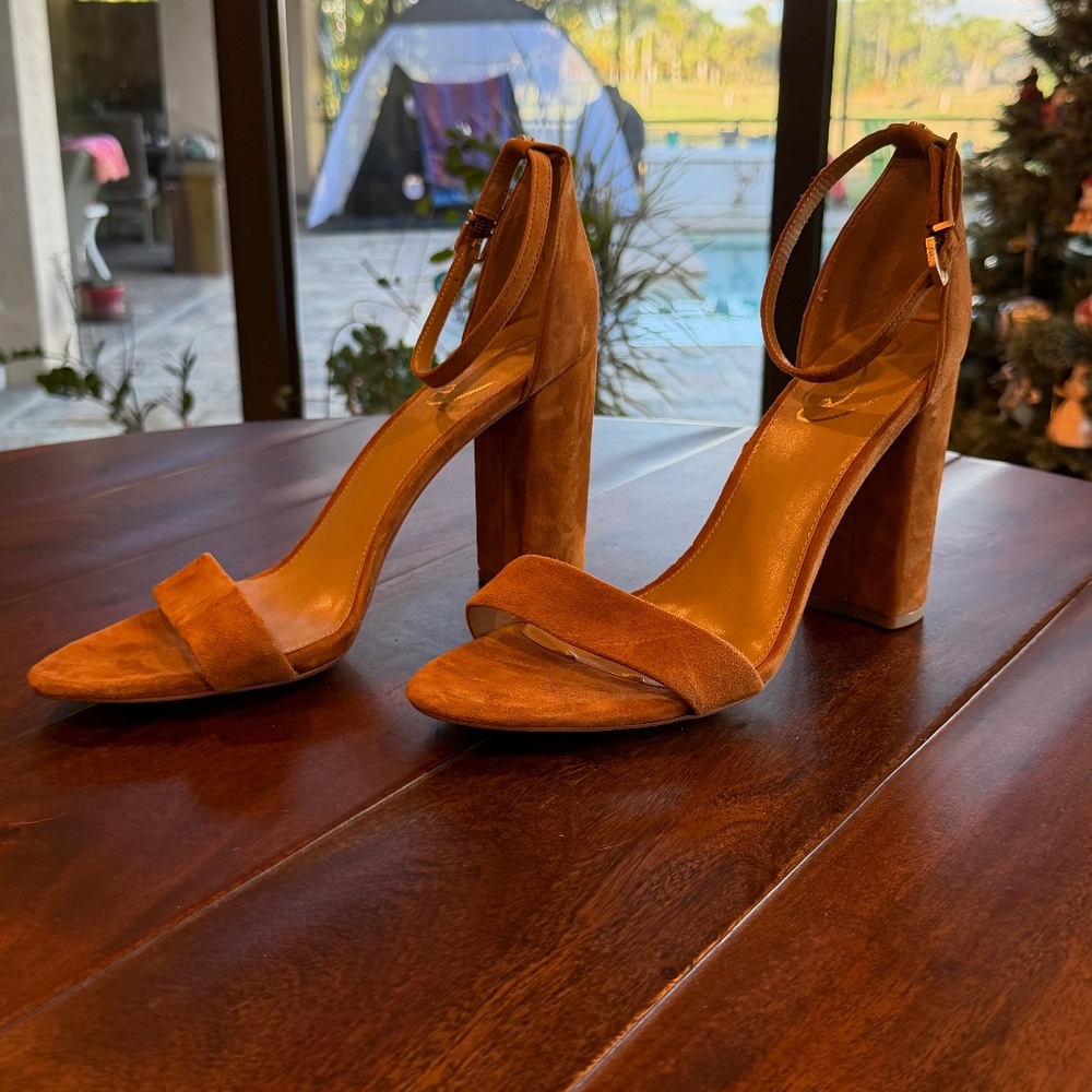 Sam Edelman Yaro Heels